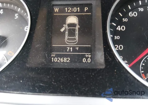 2013 Volkswagen Cc 2.0T Sport z USA, uszkodzony, nr VIN WVWBP7AN1DE565650